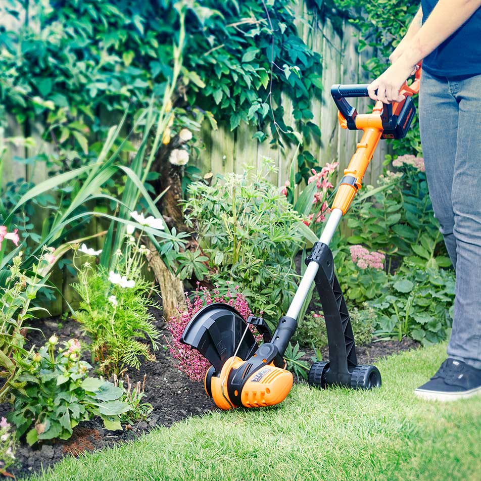 LawnMaster MX 24V 34cm | Cordless Lawnmower Trimmer Set with Spare Battery - Image 11