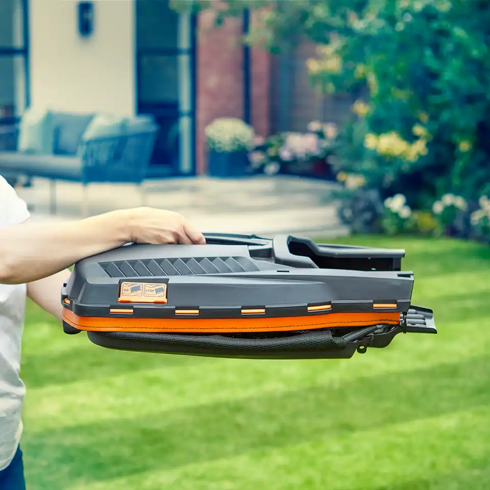 LawnMaster 1800W 40cm | Electric Lawnmower with 25cm Grass Trimmer Set - Image 4