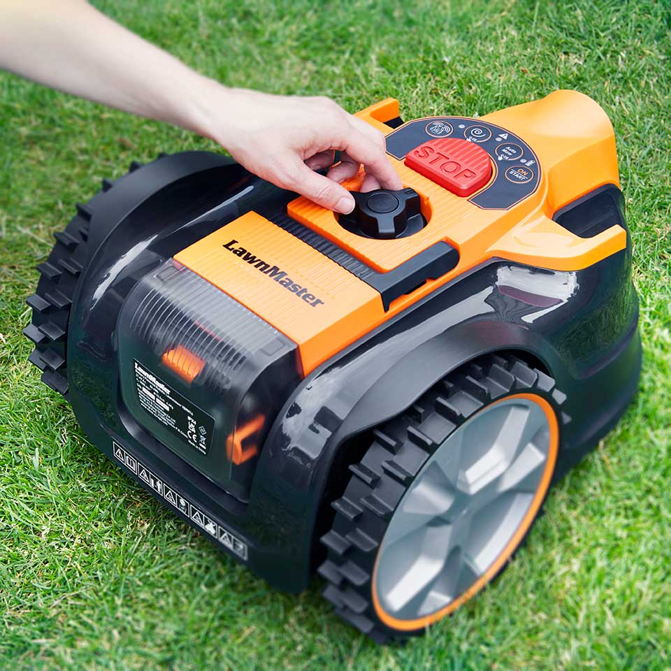 LawnMaster OcuMow® 16 MX 24V VBRM16 | Drop and Mow Robotic Lawnmower - with Battery - Image 7