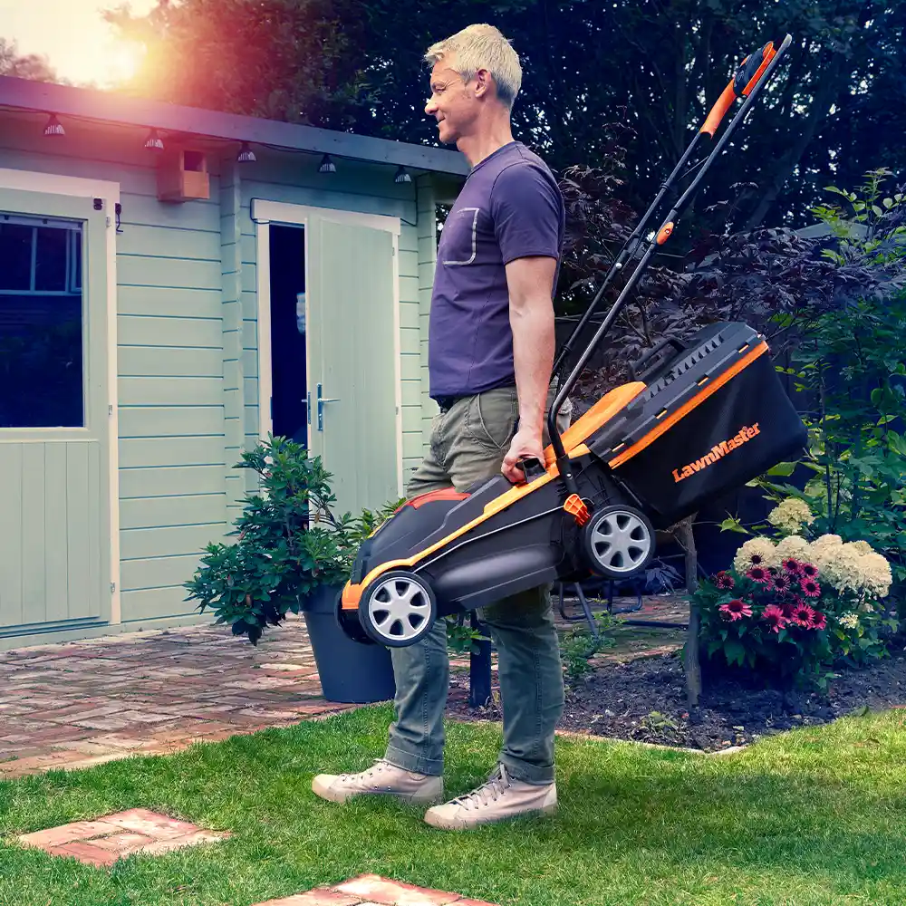LawnMaster MX 24V 32cm | Cordless Lawn Mower - Image 10