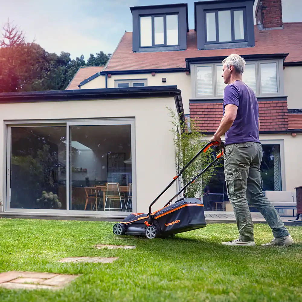 LawnMaster MX 24V 32cm | Cordless Lawn Mower - Image 4