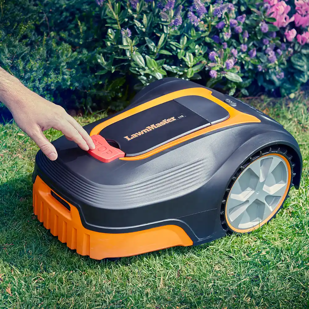 LawnMaster Robotic Lawnmower Blades (L10, L12, OcuMow® Range) - Image 5