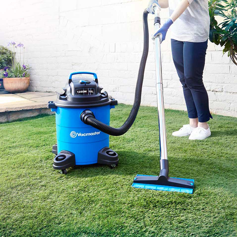 Vacmaster WD18 AG | Garden & Artificial Grass Vacuum Cleaner - Image 3