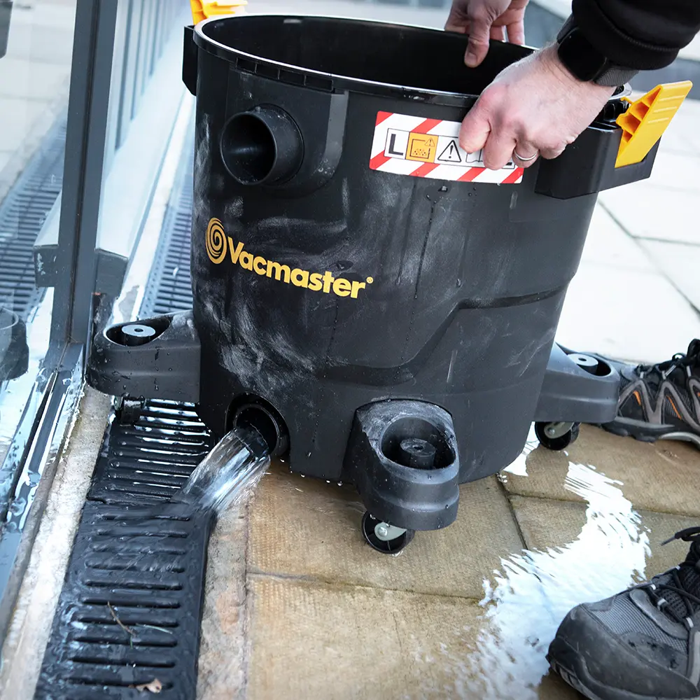 Vacmaster WD L45 | 240V Dust Extractor - Image 12