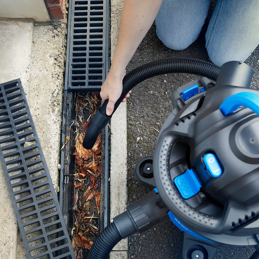 Vacmaster WD18 AG+ | Garden & Artificial Grass Vacuum Cleaner with Detachable Leaf Blower - Image 6